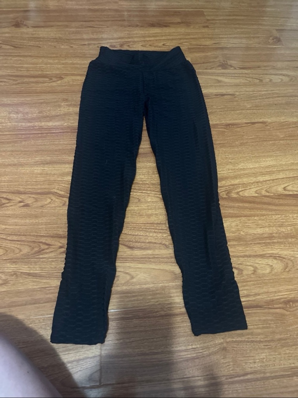 Black Textured Scrunch Butt Workout Leggings Size M Honeycomb Gym Yoga Pants